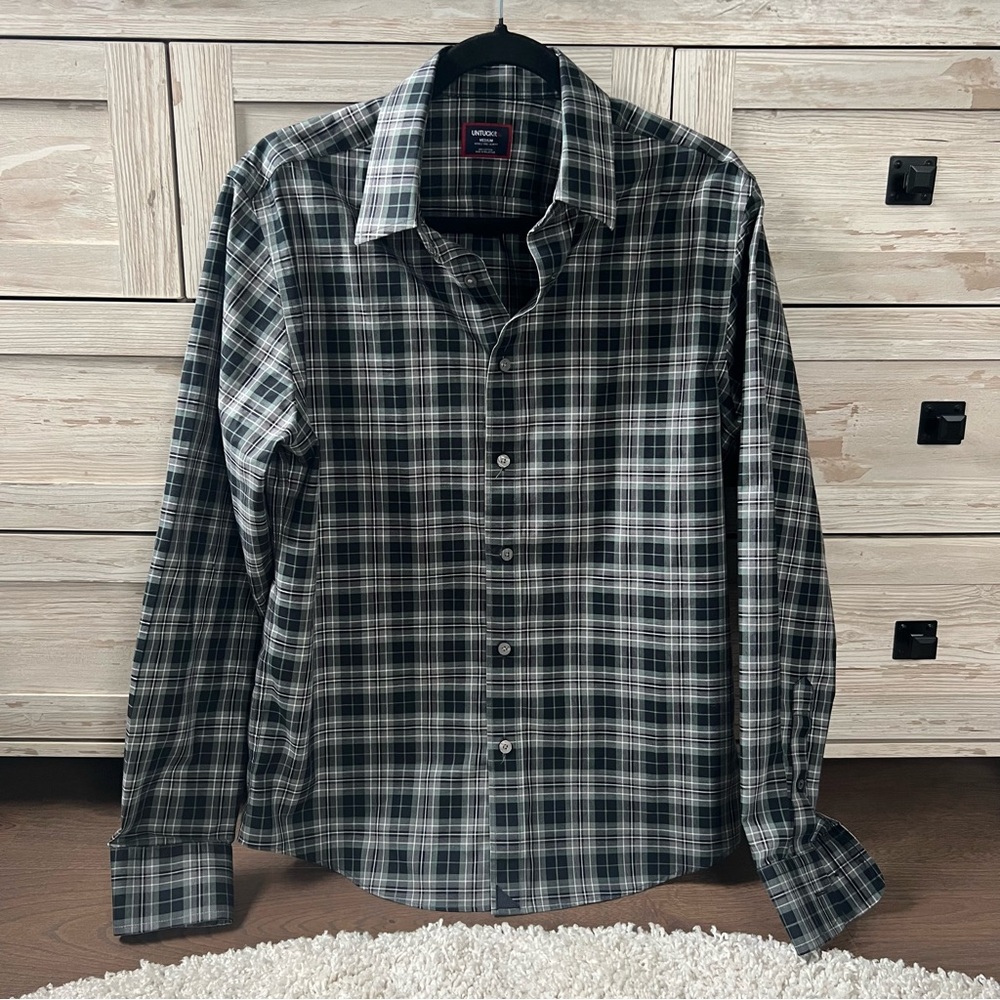 UNTICKit button down shirt